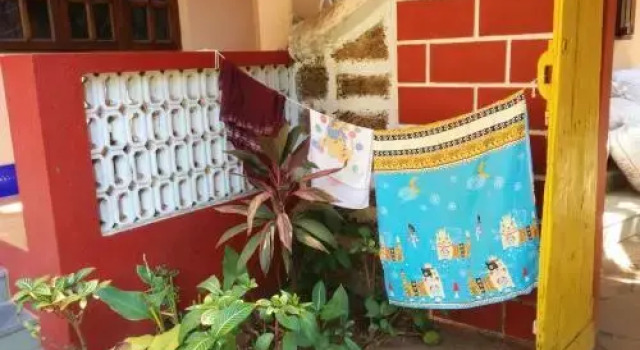 Session Haus Hostel, Prenota Ostello Candolim 