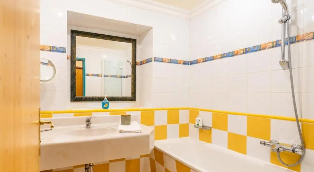 Коттедж Hotel Zum Schwarzen Bären
