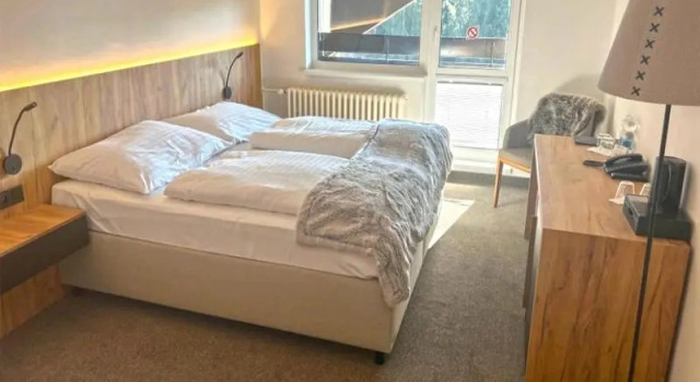 Трёхместный номер Standard с балконом Wellness Hotel Svornost