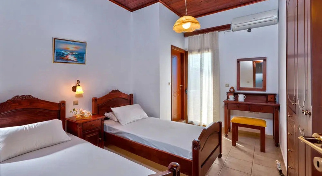 Villas Eva & Giorgos, Забронировать Отель Отели Сталос 3 звезды, рядом с Пляж Сталос, 3*