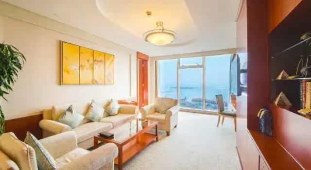 Люкс с видом на озеро Taihu Golf Hotel