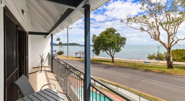 Студия с видом на океан Whitsunday Waterfront Apartments