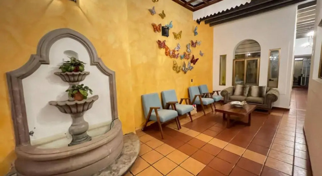 Nice Room in the Center of Morelia, Casa Corregidora I