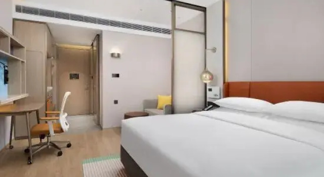 Капсула Superior Home2 Suites by Hilton Lhasa Museum