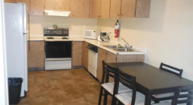 Студия Tumbler Ridge Inn