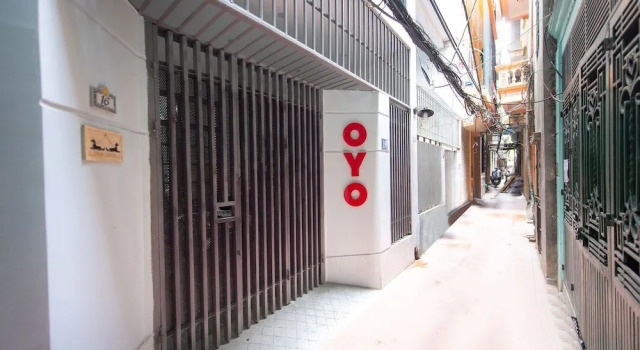 OYO 380 Auntie Lien's