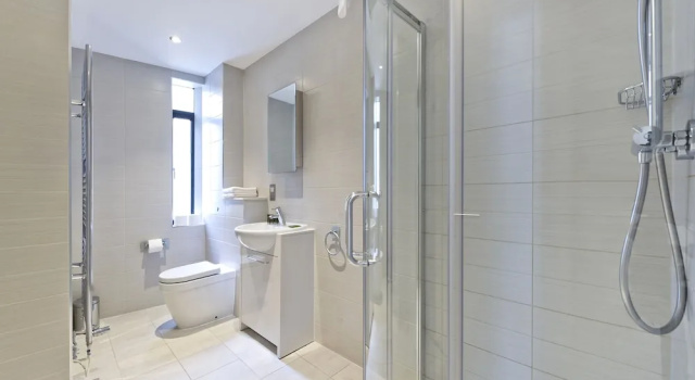 Апартаменты Classic Red Lion Court by City2Stay
