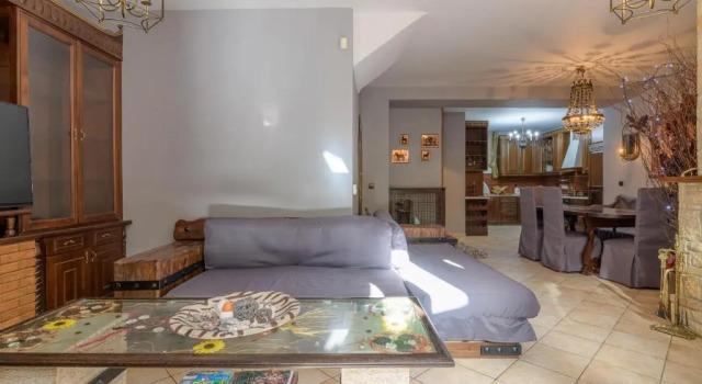 Spacious family house for 5