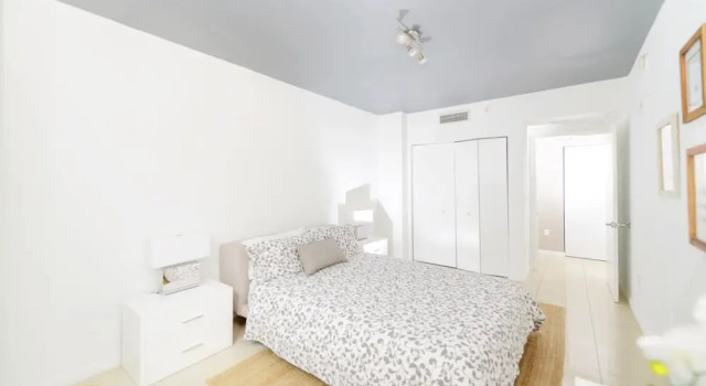 Miami World Rental - Midtown 507