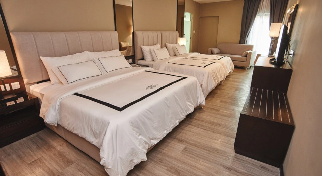 Семейный номер Standard Corsica Hotel