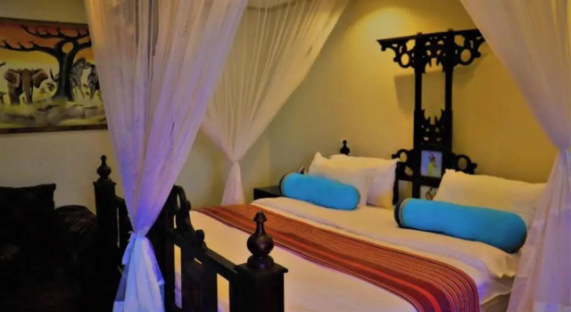 Saba House & Lodges