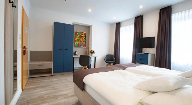 Caesaro Hotel & Pizzeria