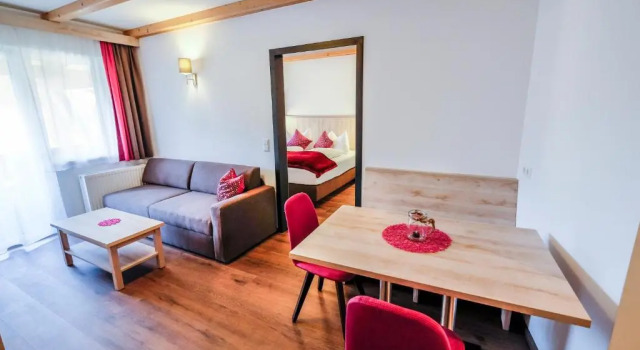Апартаменты Haus Karnia Appartements & Zimmer