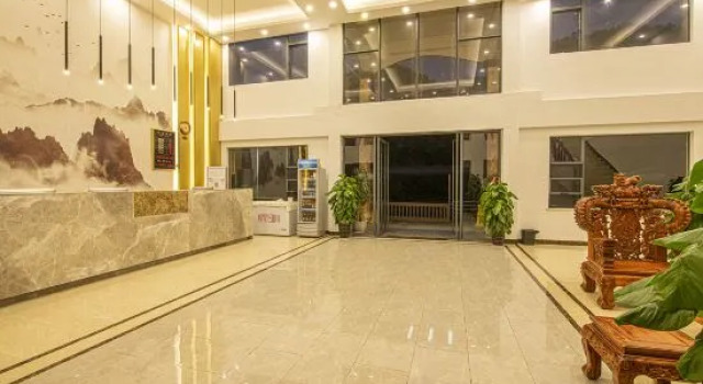 Guicun River Hotel, Prenota Hotel Hotel a Chongzuo con parcheggio, Parcheggio