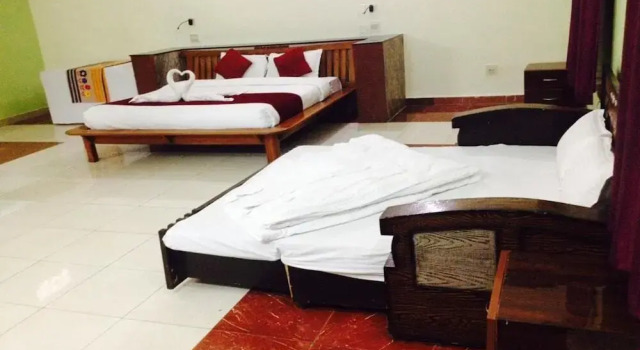 Hotel Ganesh Lok, Rezervovat Hotel Rišikéš Uttarakhand