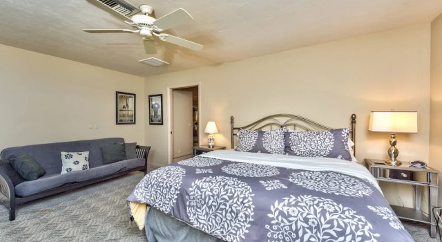 Baracca Di Sole Vacation Rental by NFVH, Book Feriehus Villaer i North Naples, Villa