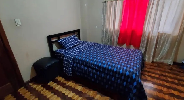 Departamento en Cuenca, 3 Habitaciones y parqueo gratis, Book Apartment Cheap Hotels in Sierra