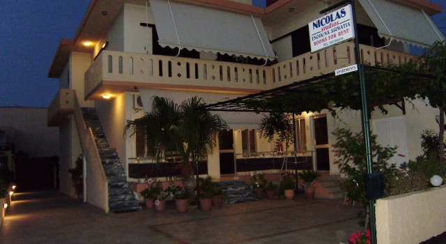 Nicolas Studios & Apartments