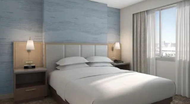 Двухместный люкс c 1 комнатой с видом на город Hilton Santa Monica