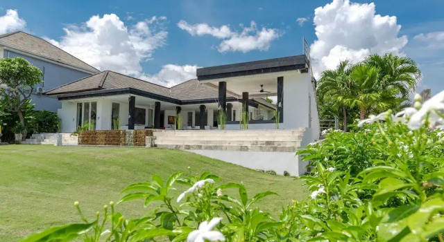 Villa Pondok Wahyu Sedana, Rezervovat Vila Chaty v Bali, Chalupa