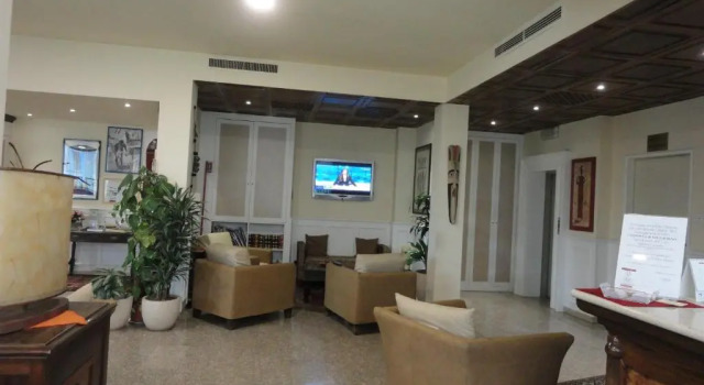 Hotel Vazzana