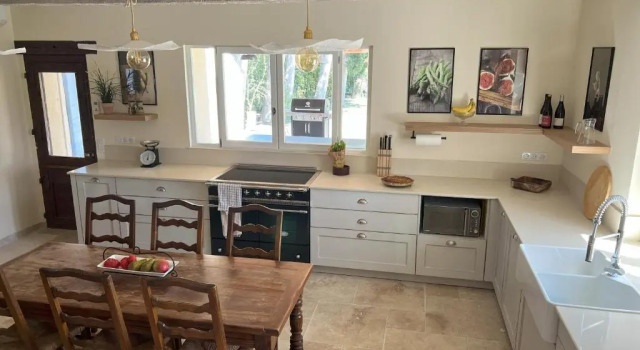 Коттедж Très beau Mas Provençal avec Piscine Privée Chauffée située aux Vignères, en campagne proche de l'Isle sur La Sorgue au cœur du Luberon, 10 personnes, LS2-259 Alemando