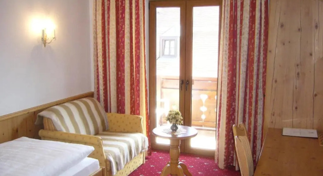 Номер Standard Alpenhotel Pfaffenwinkel