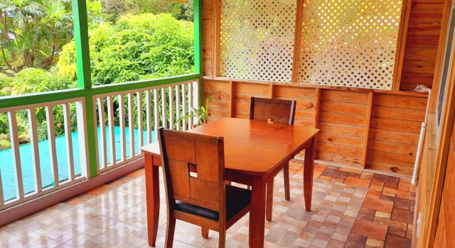 Pinard's Mountain Resort - Cottage 7, 예약 리조트 Pointe Michel 도미니카 연방
