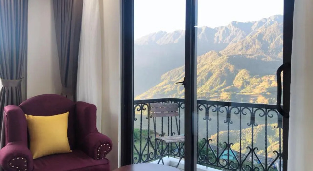 Трёхместный номер Standard с видом на горы Muong Hoa View Hotel