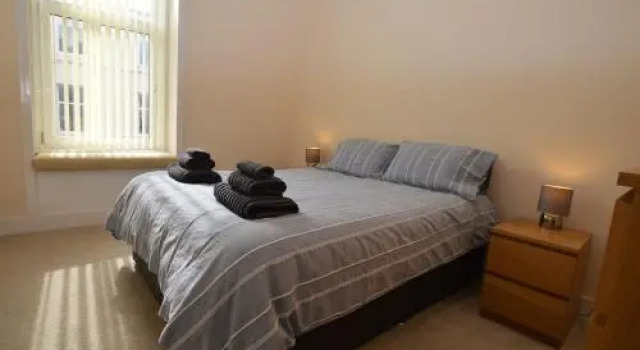 Town View Apartment, Забронировать Апартаменты/квартира Отели Glasgow & The Clyde Valley с парковкой, Парковка