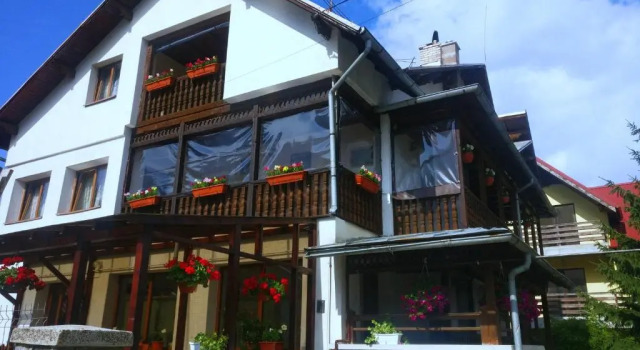 Bianca House