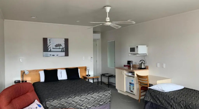 Студия BKs Pohutukawa Lodge