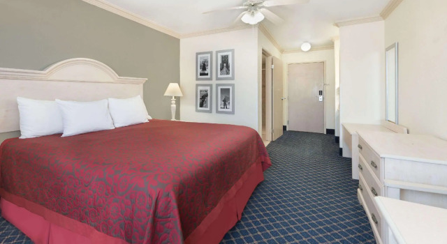Двухместный номер Standard Days Inn by Wyndham Dalhart