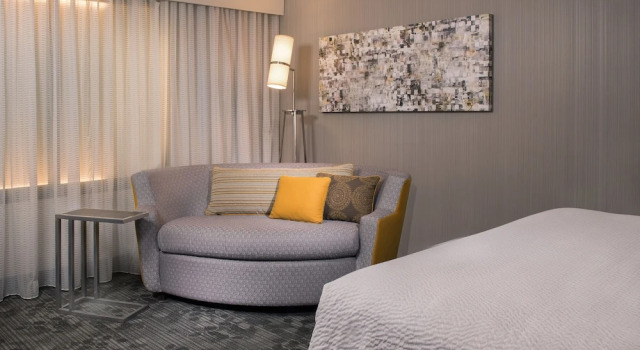 Standard Doppel Zimmer Courtyard by Marriott Lansing
