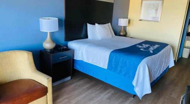 Номер Standard Days Inn by Wyndham Barnwell