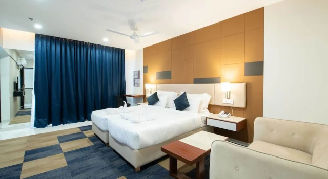 iSuite Hotel Kharadi Pune, Забронировать Отель Отели штата Махараштры 3 звезды, 3*