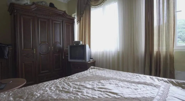 Nod Vila, Book Hotel Chakvi 