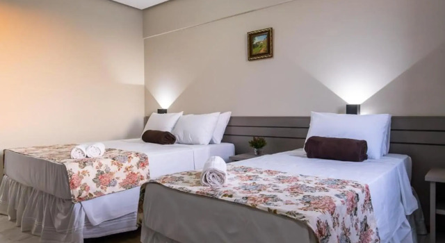 Hotel Dan Inn Uberlandia By Nacional Inn, Забронировать Отель Отели в центре Уберландия, в центре, Парковка, Завтраки