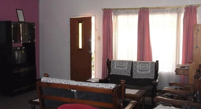 Brackendene Lodge Guesthouse Extension 12, Rezerwuj Hotel Gaborone Botswana