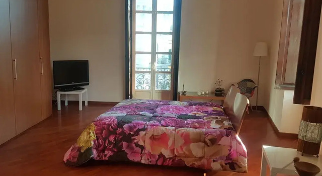 Country Rose, Забронировать Отель Отели Неаполя с парковкой, рядом с Ospedale degli Incurabili, Парковка