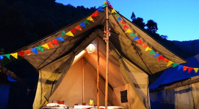 Escape Tribal Camps