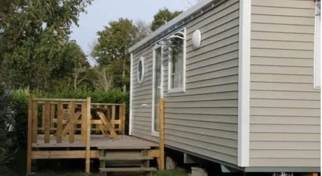 Camping Aux 2 Chênes, Rezerwuj Pole kempingowe Fouesnant 