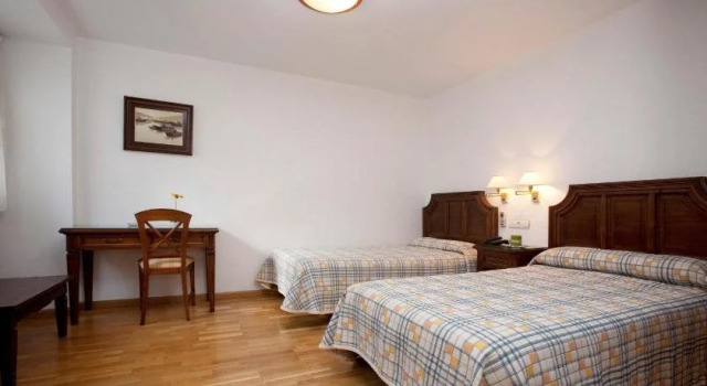 Hotel Avenida, Rezerwuj Hotel Yecla Murcja