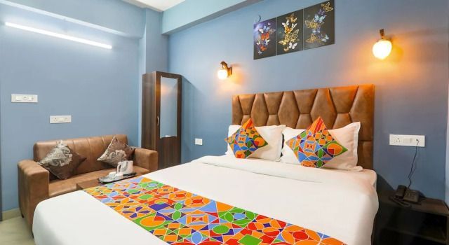 Номер Luxury Fabhotel Dream Palace