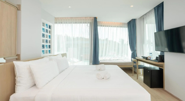Panwaburi Beachfront Resort
