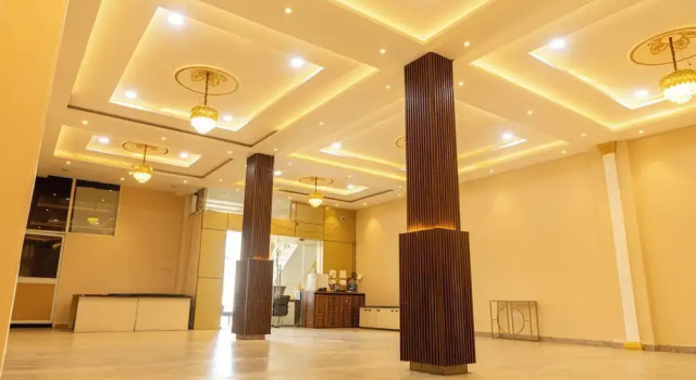 B&B Estrella Hotel And Resort, Забронировать Отель «постель и завтрак» Отели штата Махараштры 3 звезды, 3*