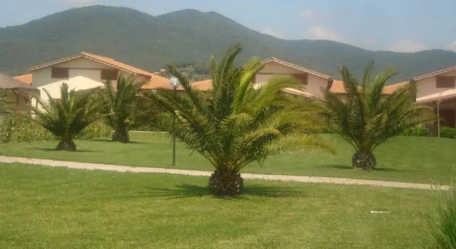 A6 - Three Bedroom, Prenota Hotel Grosseto Toscana