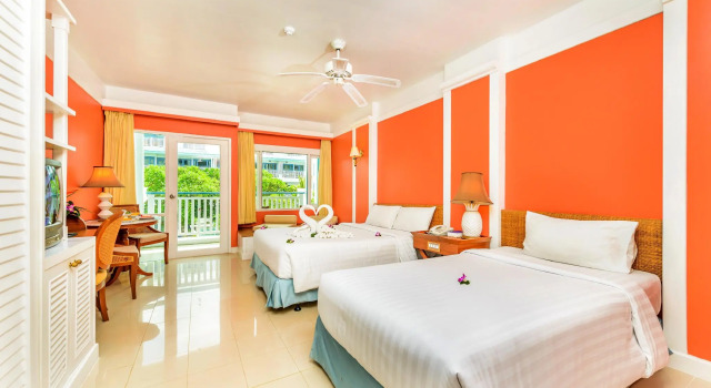 Номер Superior Andaman Seaview, Karon Beach - SHA Plus