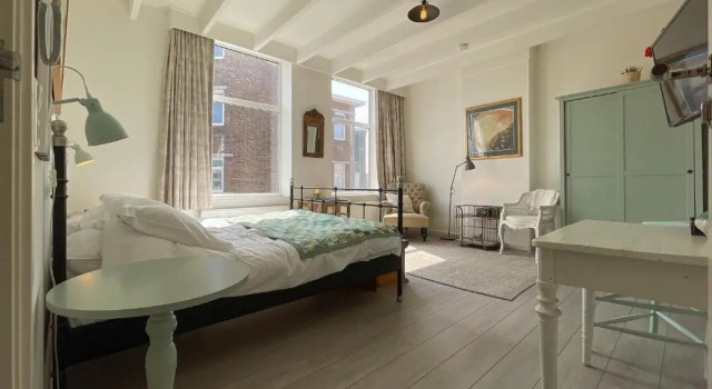 Alta Mar Studios, Book Hotel Scheveningen Zuid-Holland, near Lighthouse Scheveningen