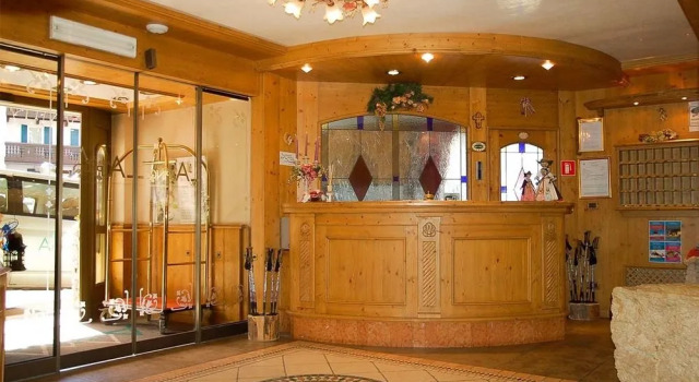 Hotel Alpino